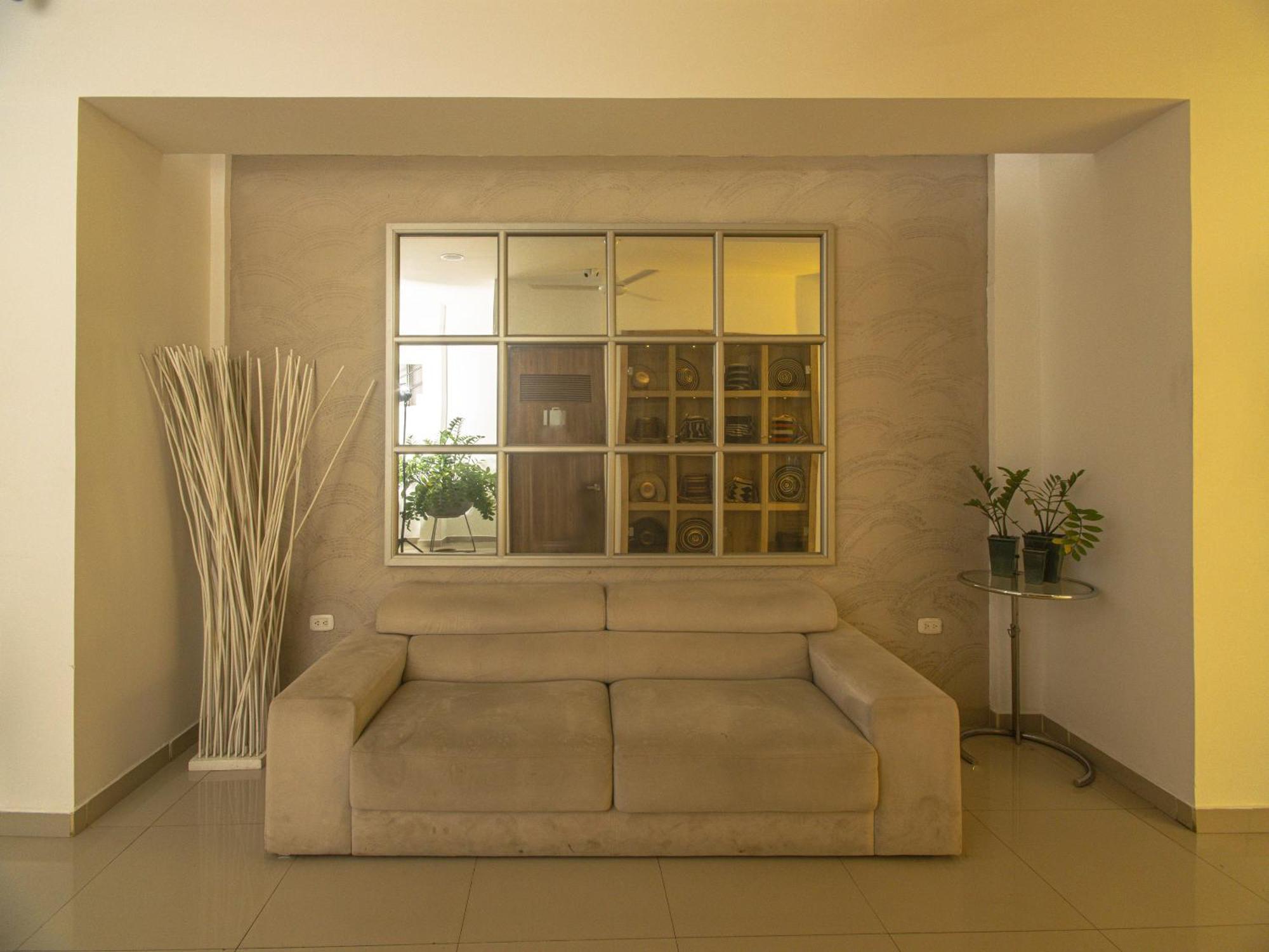 Hotel Centro מונטריה מראה חיצוני תמונה
