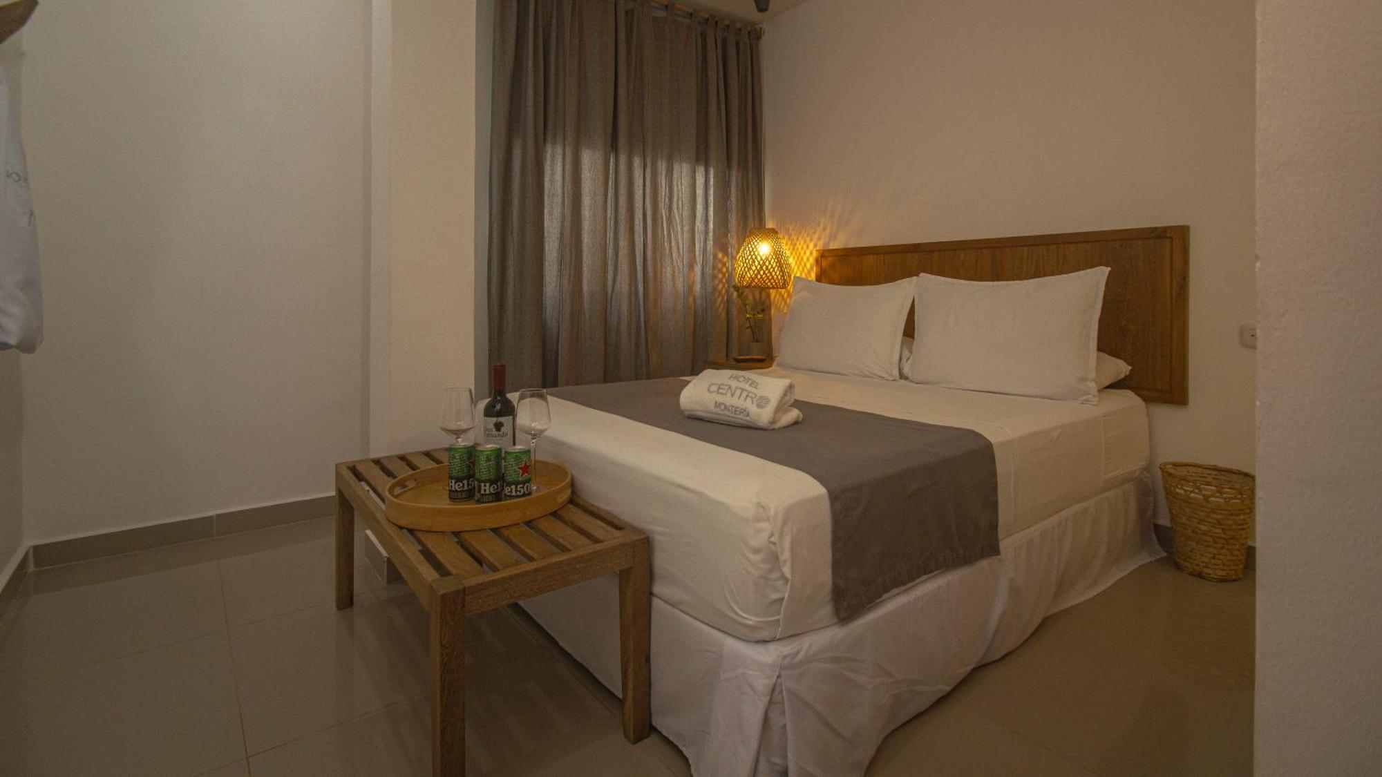 Hotel Centro מונטריה מראה חיצוני תמונה